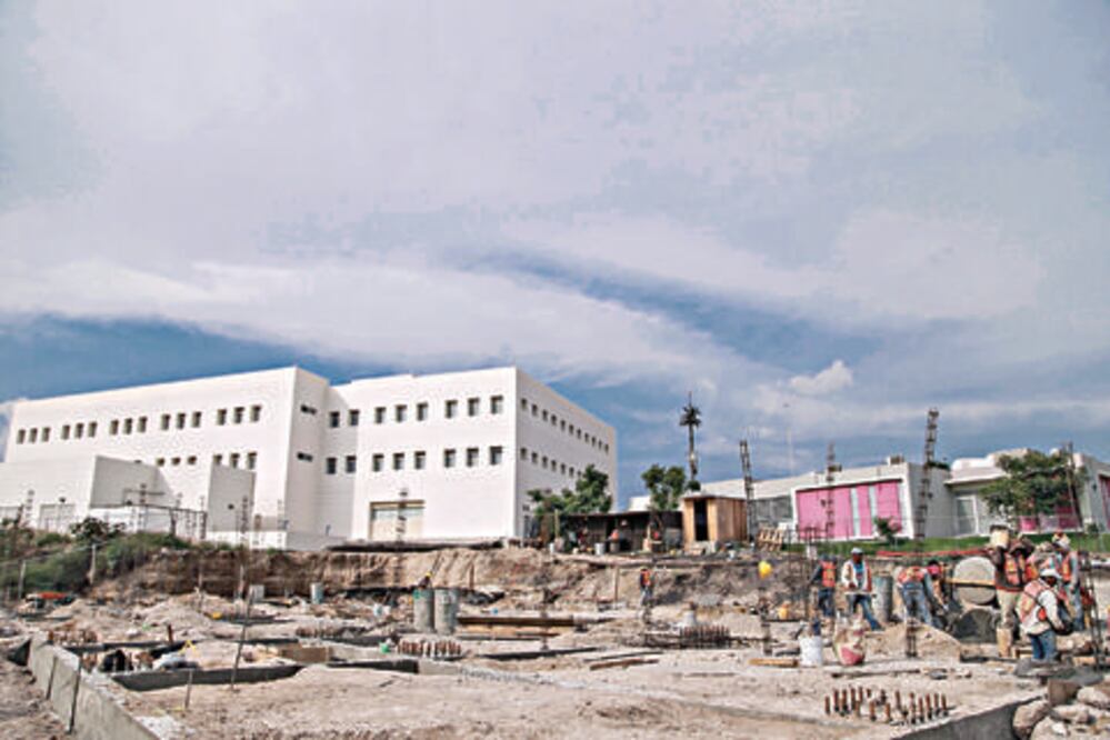 Remodelación de centros de salud con 98% de avance