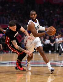 Clippers se mantiene invicto en 2017