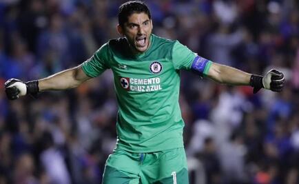 Cruz Azul desmiente rumores sobre 'Chuy' Corona