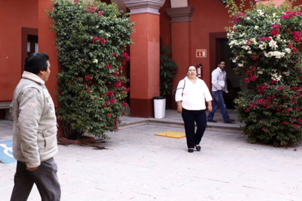 Indagan a la ex edil de Pedro Escobedo  