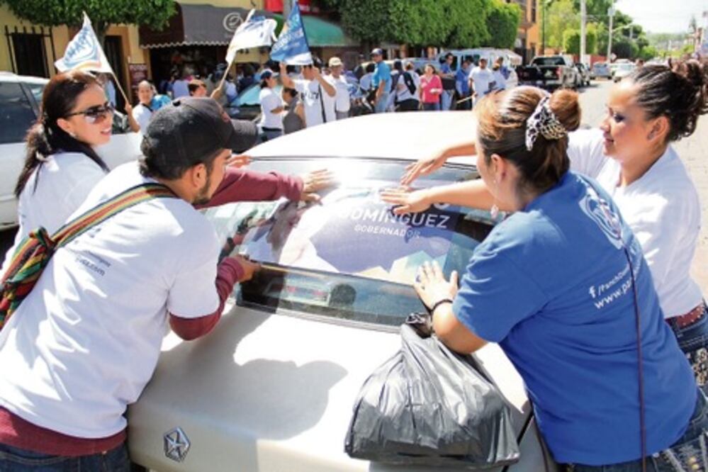 Escuchan por 3 horas petición de locatarios