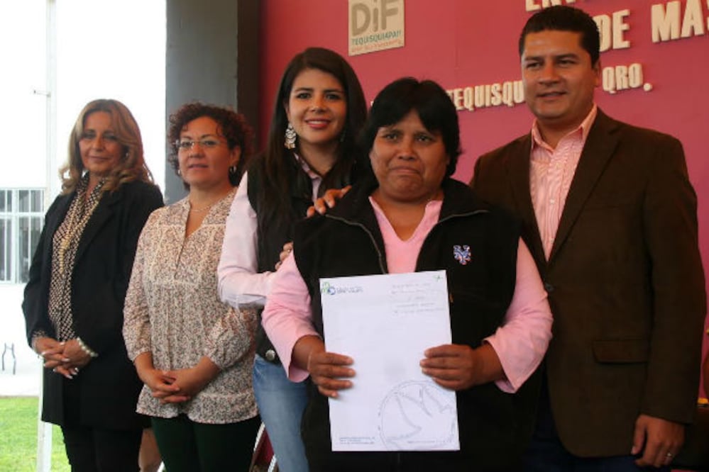 Entregan resultados de mastografías