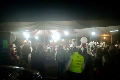 No llegaron ni al pastel: clausuran boda con 300 invitados 