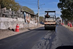 Avanza 97% la construcción del tramo carretero en Santa Rosa