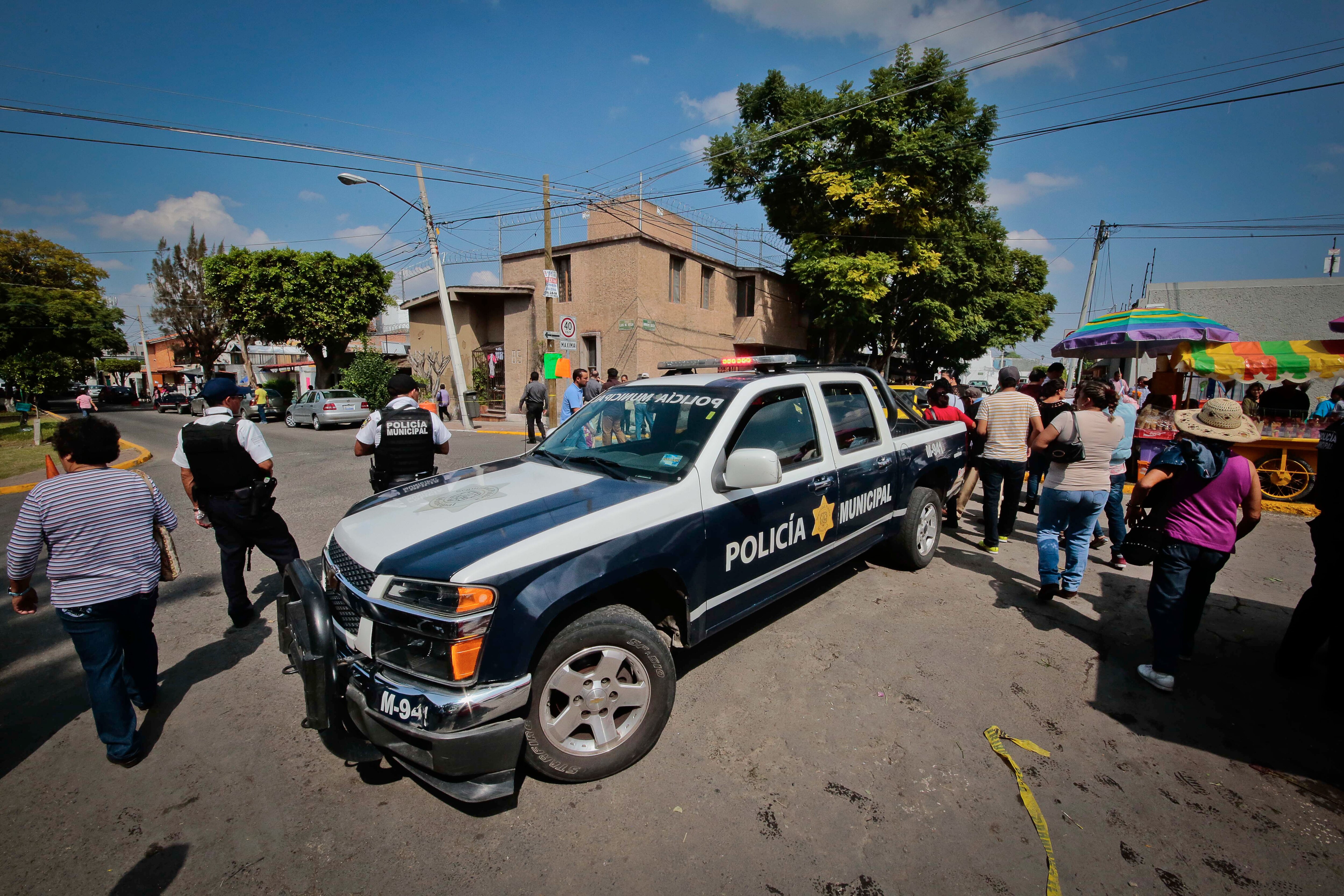 Inician operativo 106 inspectores en diversos panteones