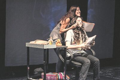 Únete al taller de teatro para mamás e hijas