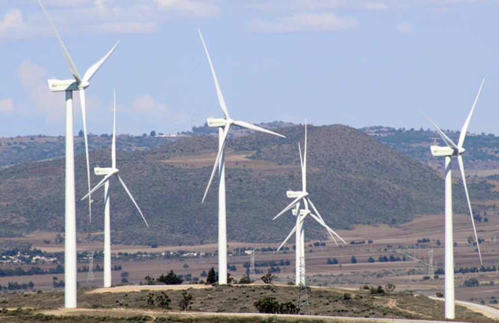 Según la Sener, la banca abre un amplio espacio para el financiamiento de proyectos sustentables con activos “ré co rd” en el sector, por 48 mil mdp. (ARCHIVO EL UNIVERSAL)