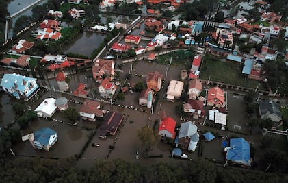 Tequisquiapan continúa en semáforo rojo; siguen descargas de agua de la presa Centenario