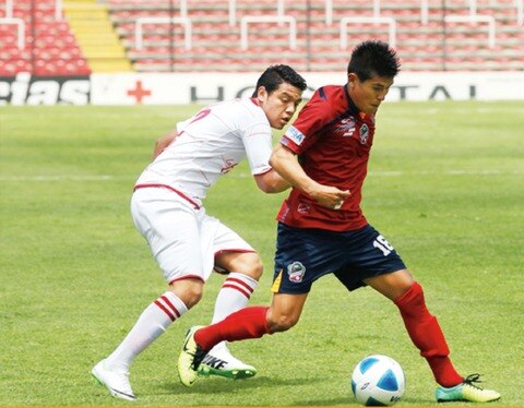 Filial de Gallos se mete a final de Liga Premier