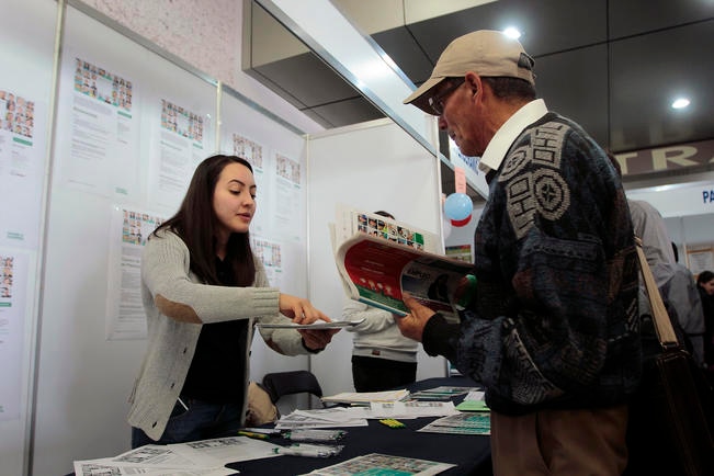 Las personas con discapacidad, adultos mayores y madres solteras tienen más problema para hallar trabajo, según el director del Servicio Nacional del Empleo (LUIS SÁNCHEZ. EL UNIVERSAL)