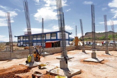 Recolectan fondos para biblioteca