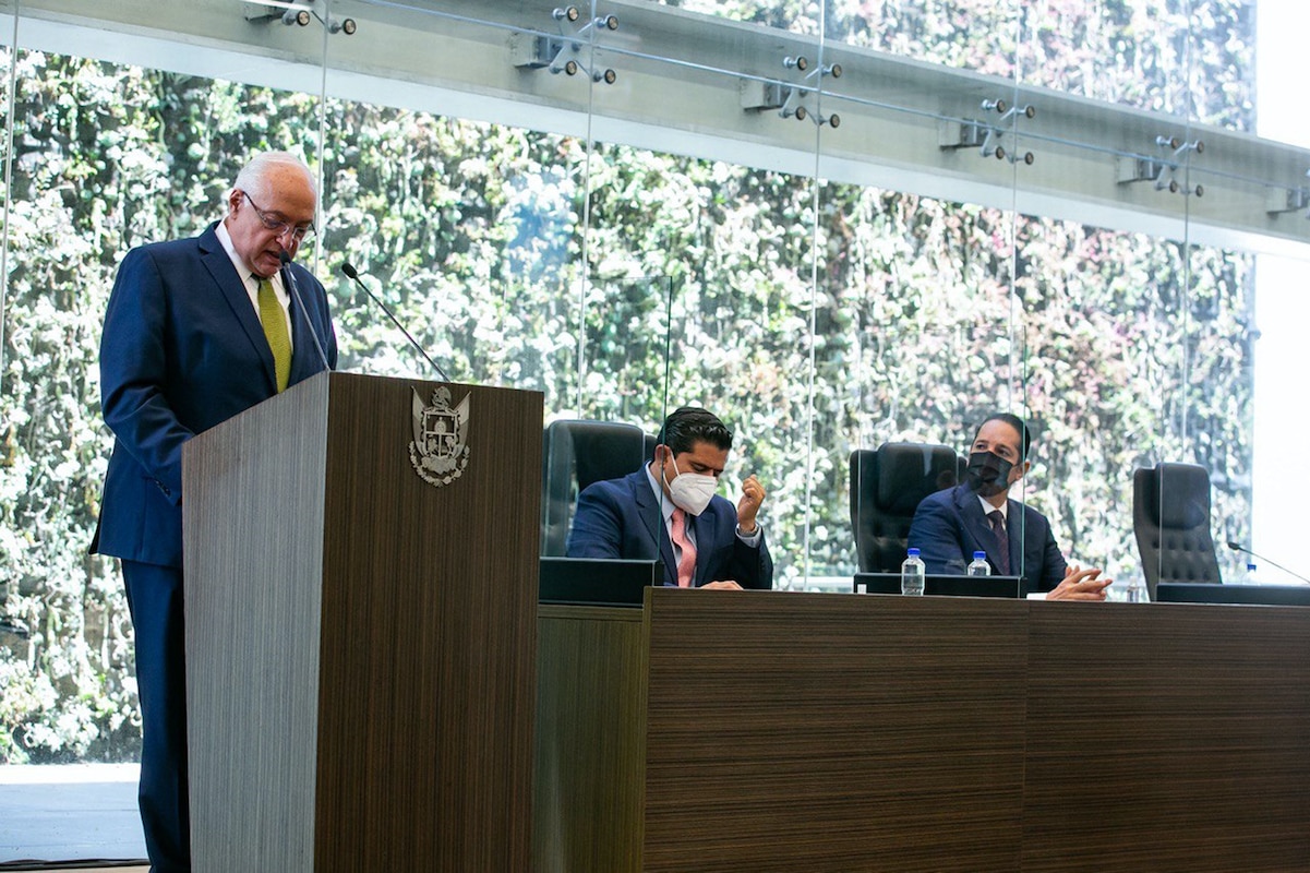 Diputados rinden cuentas. Donde Morena ve "amiguismos", el resto ve consensos