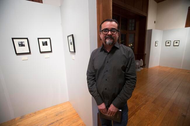 El también diseñador editorial, nacido en Querétaro, es miembro de un grupo de fotografía estenopeica en Durango (FOTOS: DEMIAN CHÁVEZ. EL UNIVERSAL)