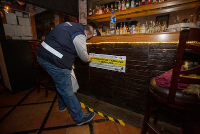 "Centros comerciales están llenos, pero clausuran antros"; piden reglas claras para inspecciones