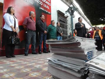 Entregan licencias de funcionamiento 