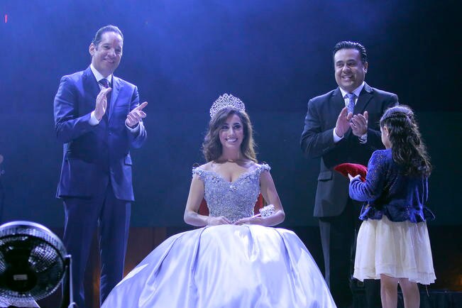 Habemus Reina de las Fiestas de Navidad
