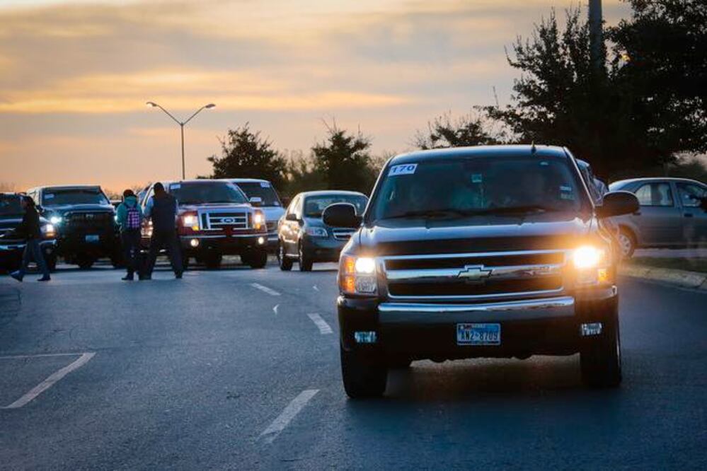 La novena edición de la Caravana salió el pasado 14 de diciembre de Laredo, Texas, y contó con la participación de más de mil 50 vehículos registrados y más de 4 mil connacionales abordo (ARCHIVO. EL UNIVERSAL)