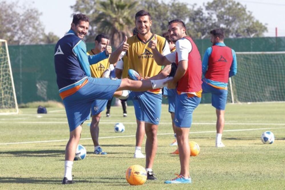 Gallos ya tienen ‘para sus tacos’