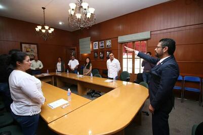 Sancionan a 17 ex funcionarios en Colón