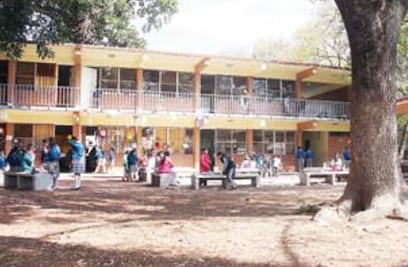 Permanencia de alumnos no debe condicionarse: SEP