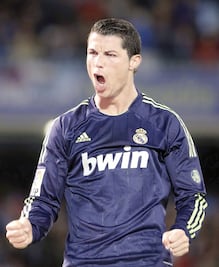 “Cocinan” colosos trueque de figuras  