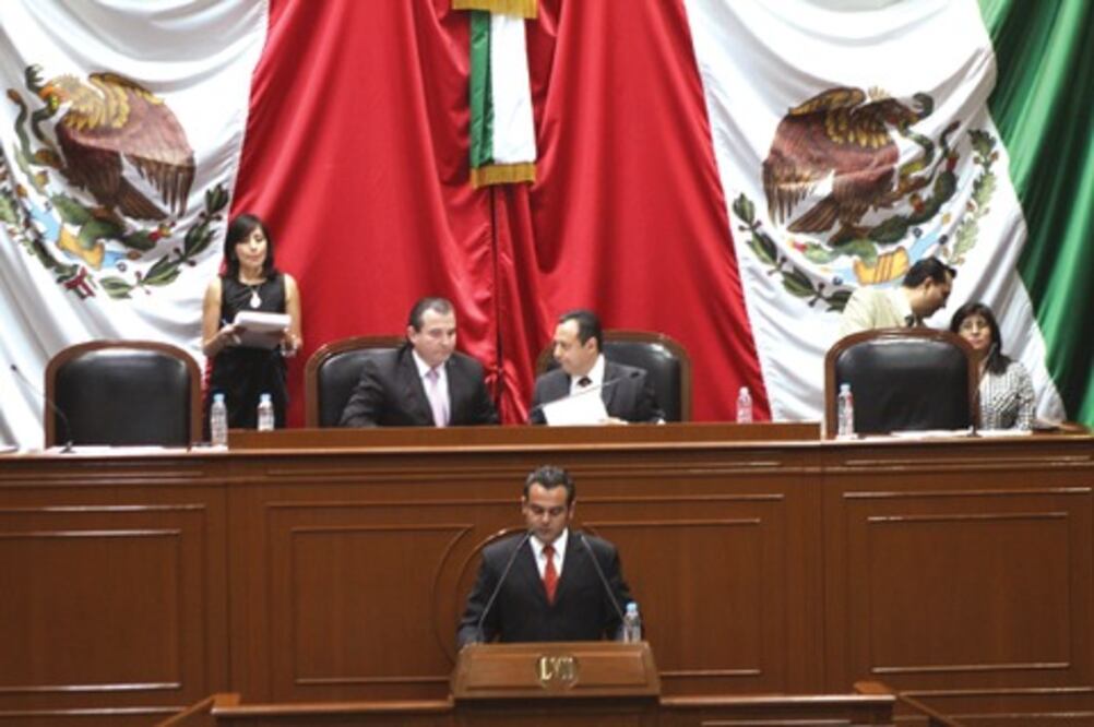 Apoyarán PRI y PAN reforma energética