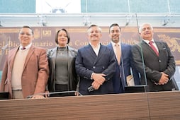 Bajo Reserva 15 de diciembre de 2025