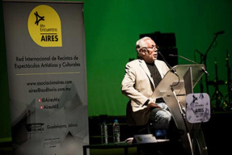 Luis de Llano asegura que no lo han corrido