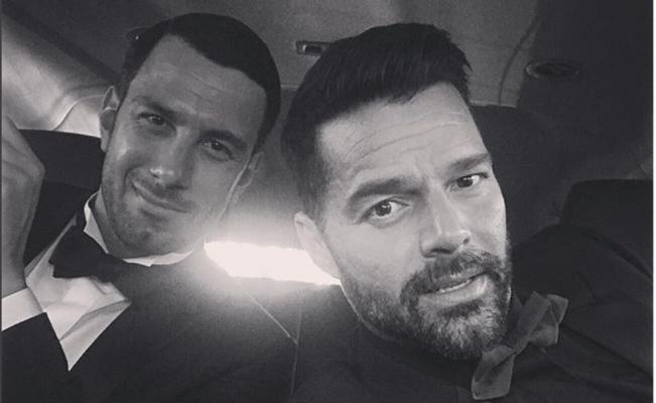 Ricky Martin comparte foto con su novio desde la cama