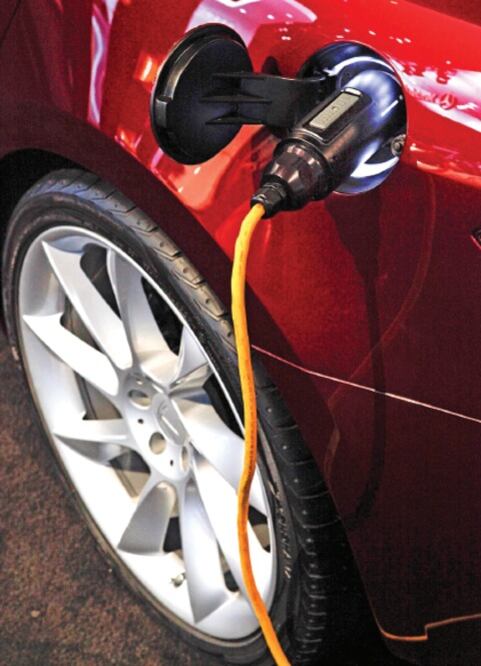 Tesla y su automóvil eléctrico