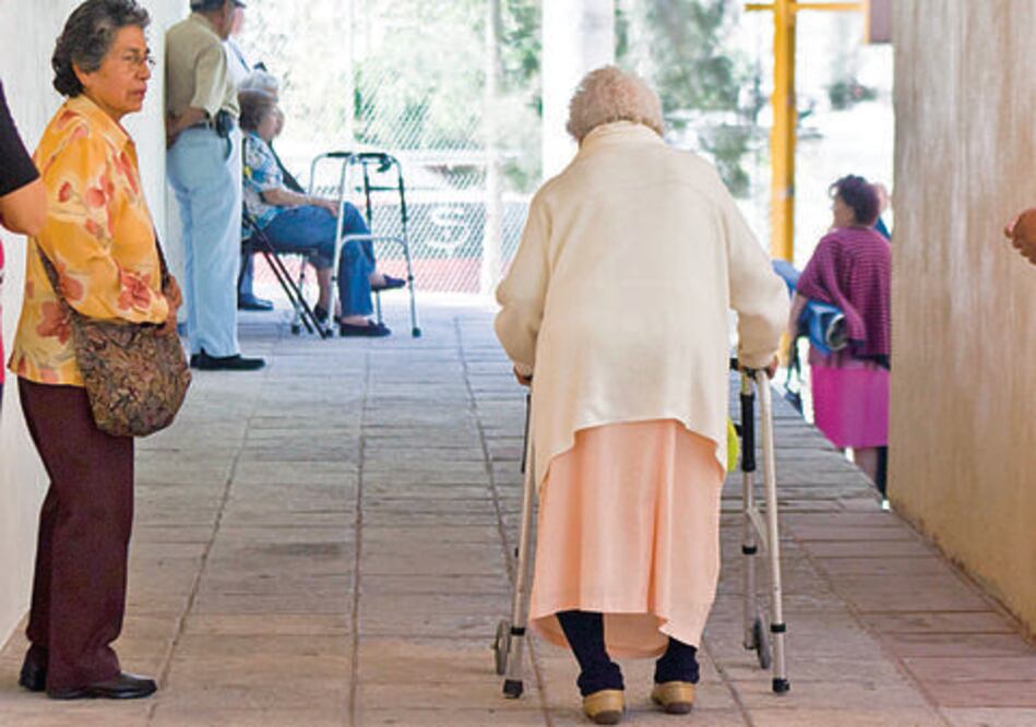 DIF no envía adultos mayores al asilo