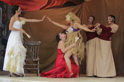 Camino Rojo a Sabaiba, teatro en la Prepa Norte