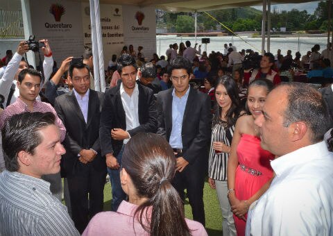 Caminar junto con los jóvenes: RLV