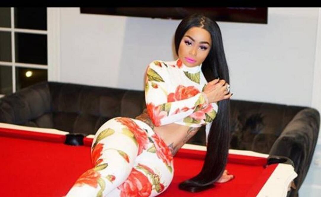 Blac Chyna aparece realizando sexo oral a un sujeto FOTO:INSTAGRAM
