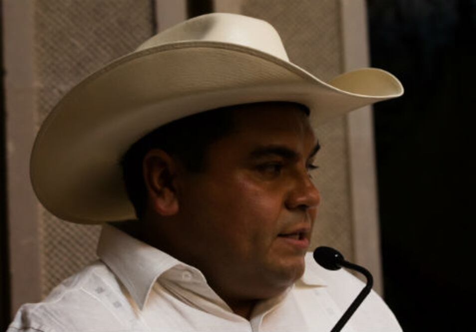 Gestionan 3.5 mdp para Pedro Escobedo