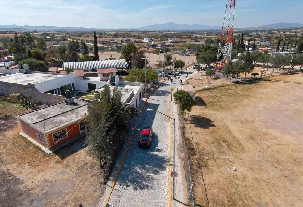 En Corregidora, entregan rehabilitación de calles Arboledas y Mezquite. Foto: Especial