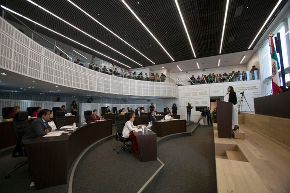 En la Legislatura existen 25 expedientes nuevos, recién ingresados para su publicación