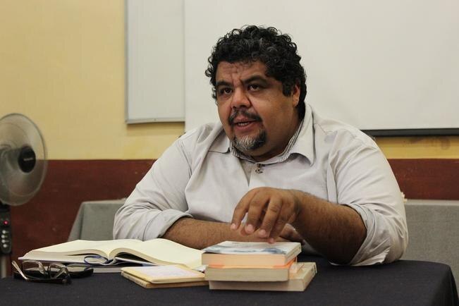 Aunque estudió psicología, la pasión por la palabra siempre estuvo presente en Luis Alberto Arellano. Además de ser poeta también se desempeñó como traductor y editor (ROCÍO G. BENÍTEZ. EL UNIVERSAL)