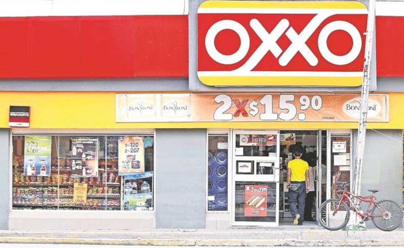 En Querétaro, sancionan a Oxxo por negar servicio de recargas de Qrobús