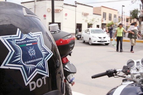 Piden actualizar línea de atención