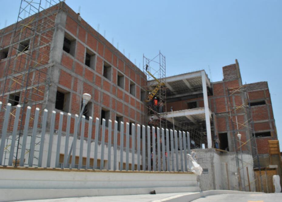 Avanza ampliación de hospital