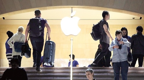 Aumenta iPhone la utilidad trimestral