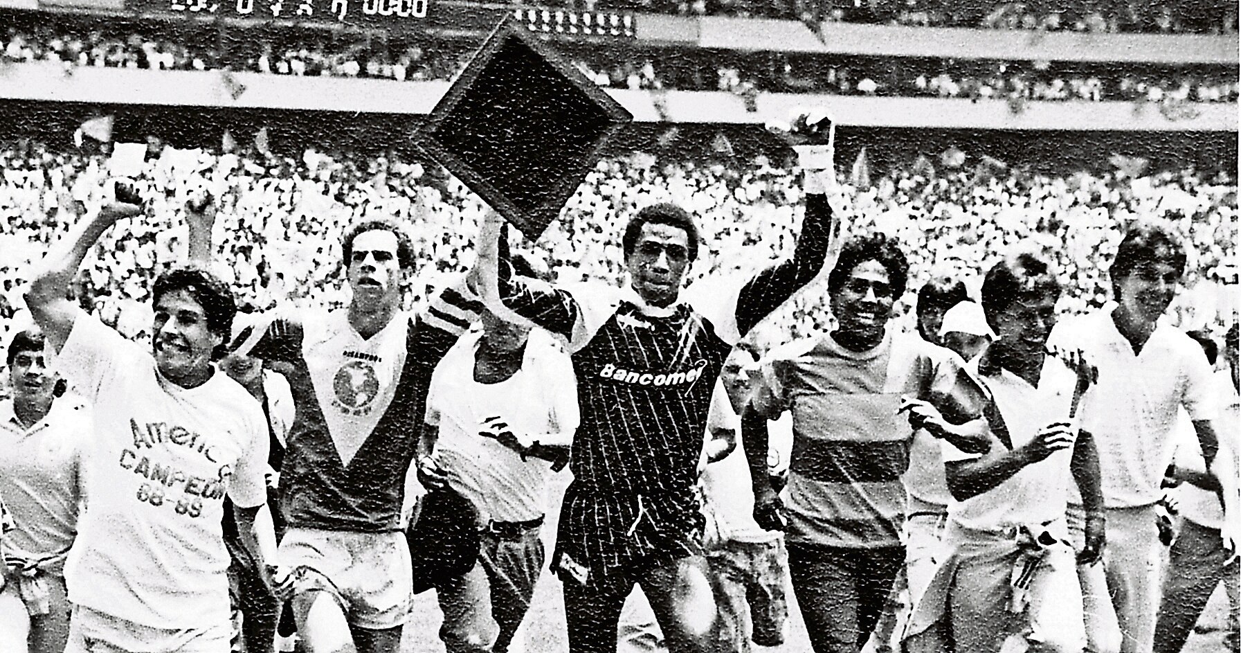 EL FUTBOL LE DIO TODO