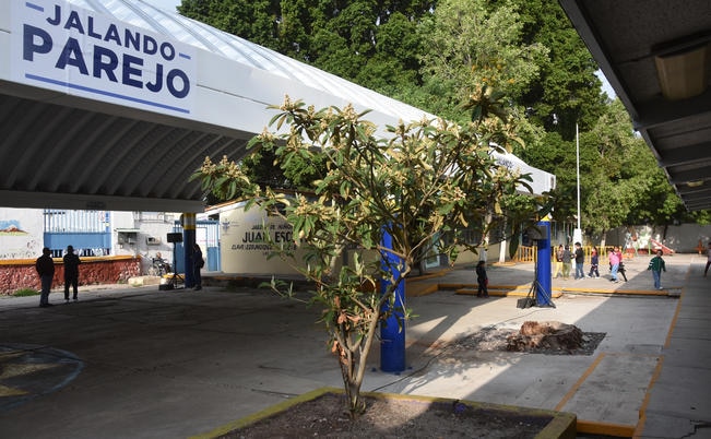  Destacan programa municipal de arcotechos  