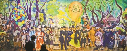 Erik de Luna cumple 20 años con la Catrina 