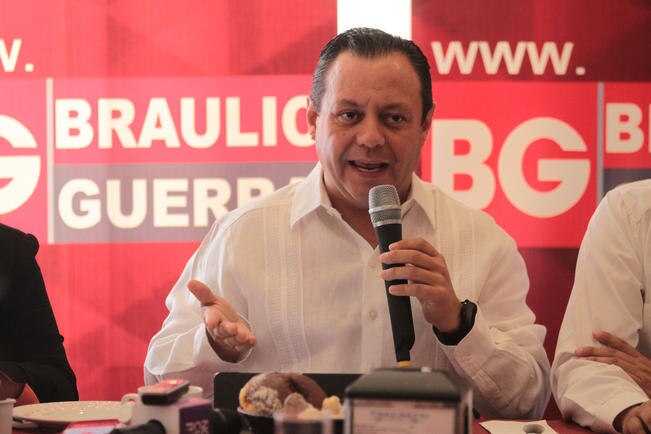 El diputado tricolor Braulio Guerra sostuvo que la ley de mando mixto implica que la pertenencia de los elementos de seguridad se condicionen (CÉSAR GÓMEZ. EL UNIVERSAL)
