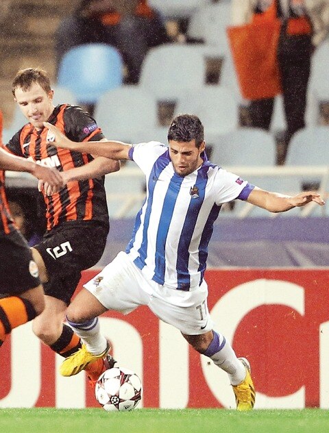 Golpazo a la Real y a Carlos Vela 