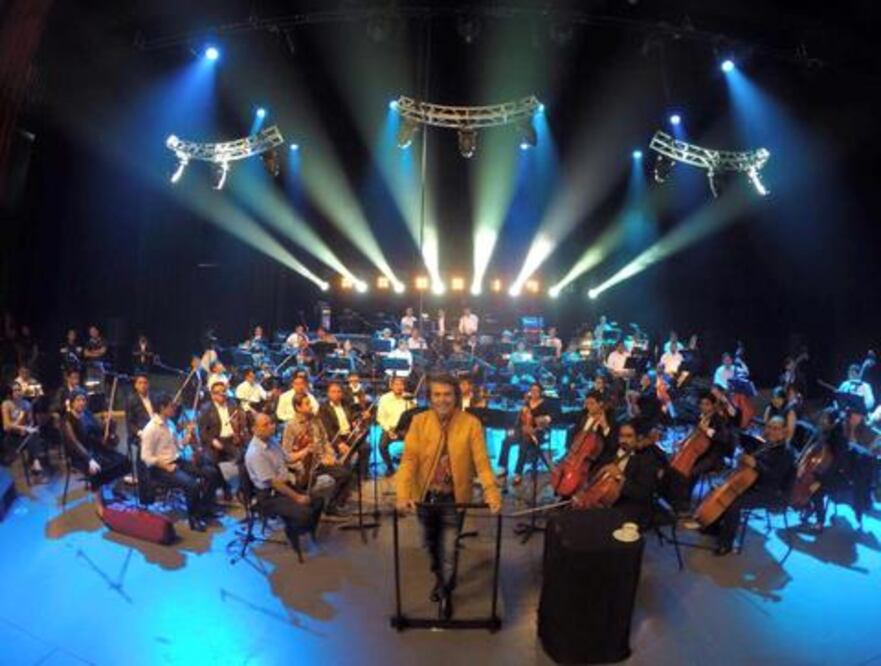 Raphael entrega su romance en el Auditorio Nacional