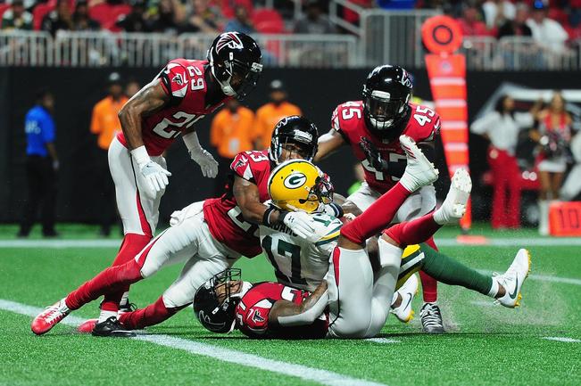 Falcons-Lions, plato fuerte