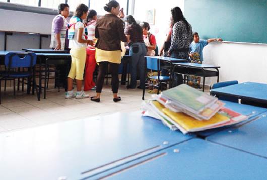 Sin rezago de datos con SEP: De la Isla